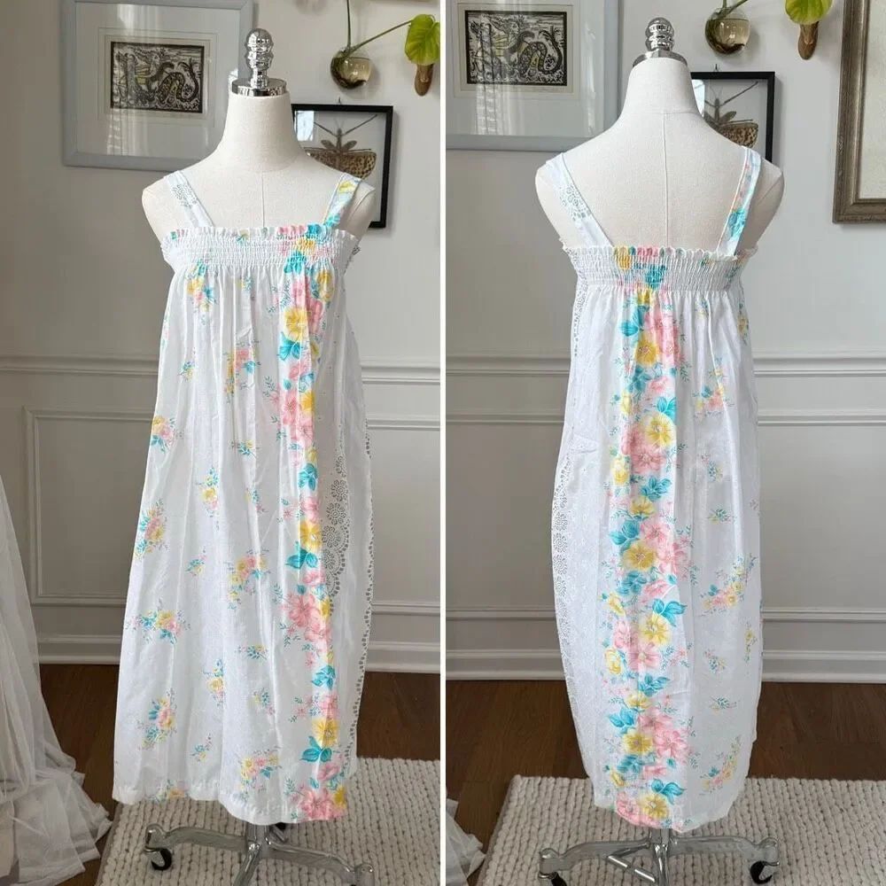 Vintage 70s Sundress Nightgown Floral Smocked S